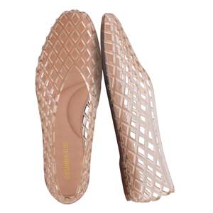 CUSHIONAIRE Siesta Modern Lattice Ballet Flats for Women, Comfortable Slip On Pointed…